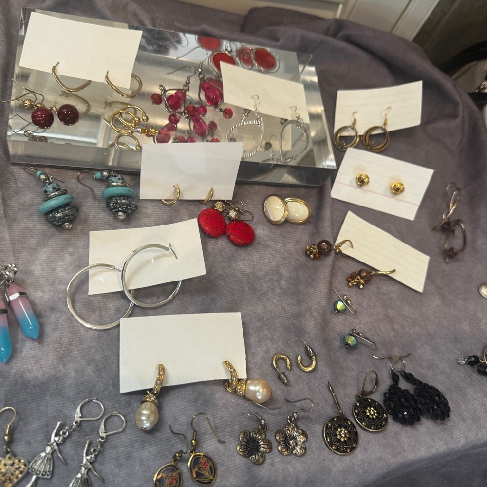 Lot/Bundle 27 Earring‎ sets Fashion Jewelry Untested